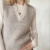 Petiteknit Friday slipover V-neck